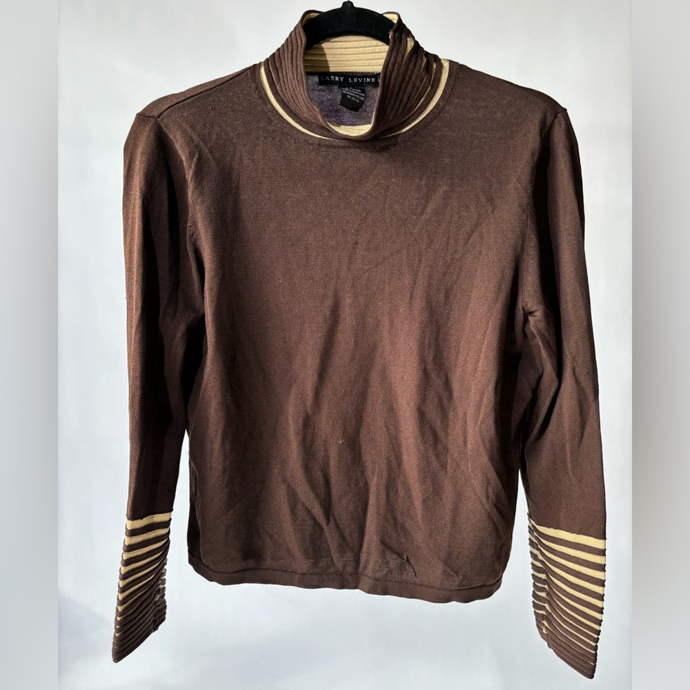 Vintage Larry Levine • Brown Stretchy Turtleneck Long Sleeve Top
